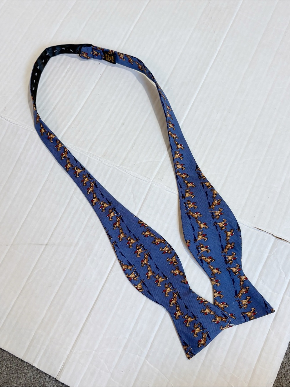 Alynn 100% Silk Equestrian Horses Horse Show Adjustable Bow Tie Jockey